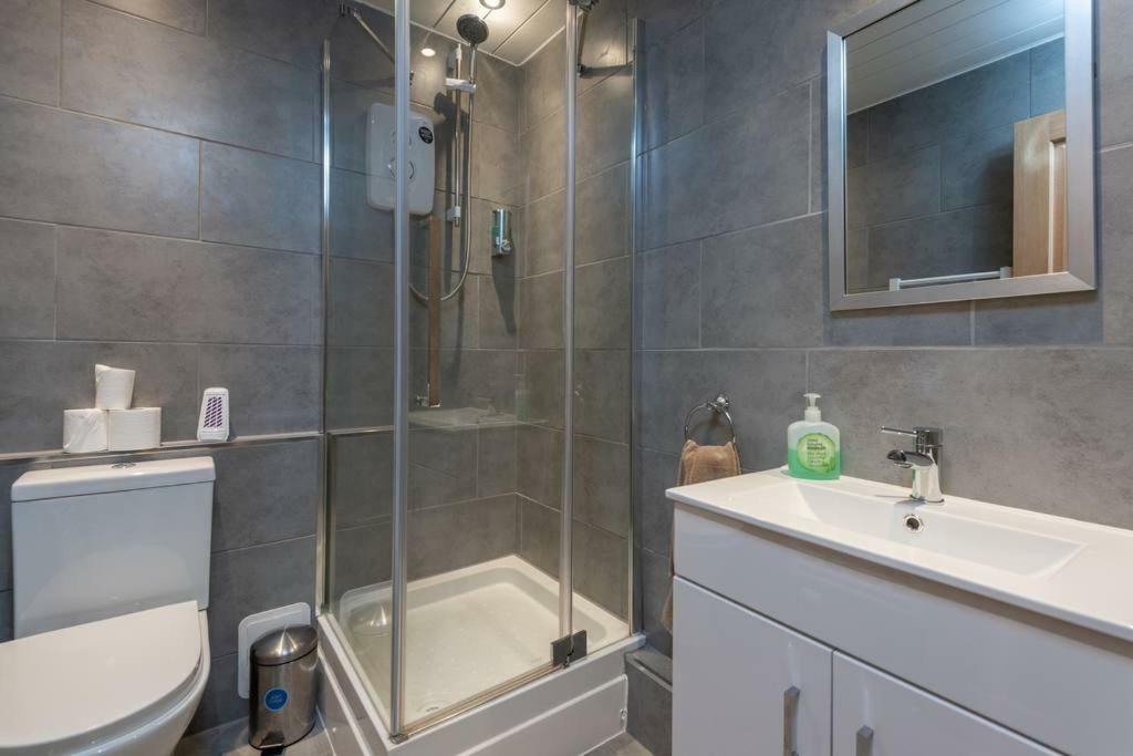 Ness Central Apartment - Greig Street Inverness Esterno foto